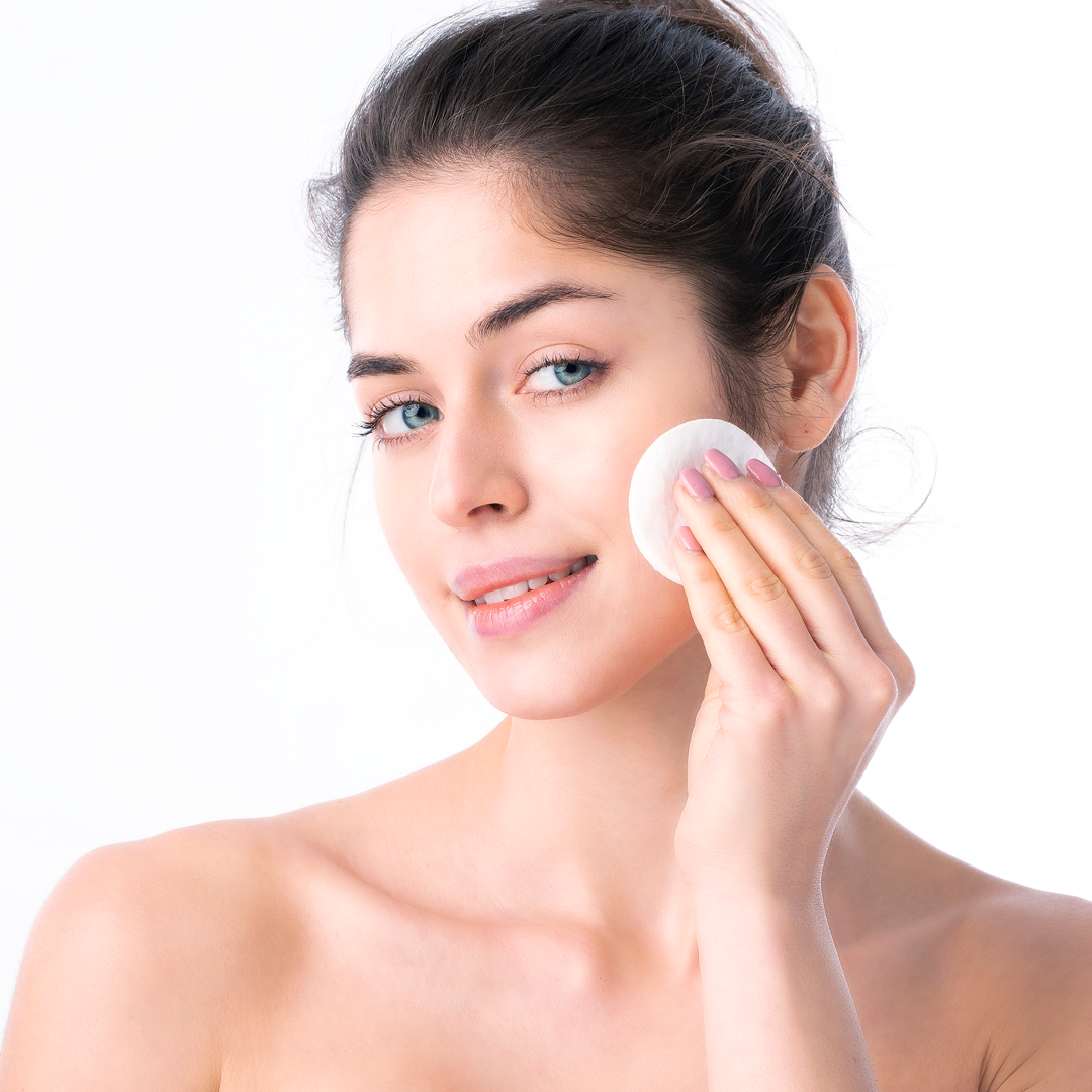 Ppremium Balancing Toner.  Alcohol-free formula meticulously crafted to tone and revitalize your complexion.  Packed with potent ingredients like ginseng extract for antioxidant power, glycolic acid for gentle exfoliation, and Witch Hazel for pore refinement, this toner rejuvenates the skin, enhances elasticity, and provides a subtle energizing effect. | MILVANI  HOLISTIC SKINCARE | NORTHFIELD, ILLINOIS